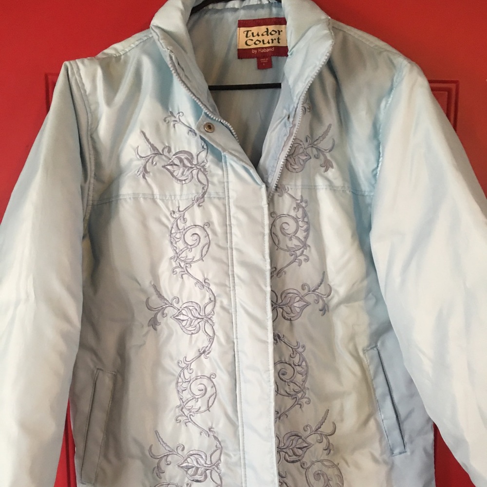 Baby blue embroidered down jacket